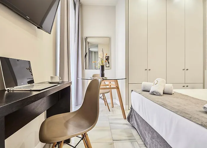 Hello Apart-hotel Alicante